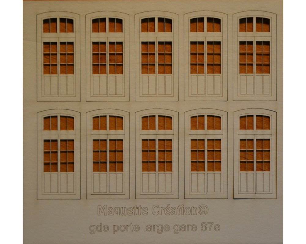 Grandes portes larges gare 87e