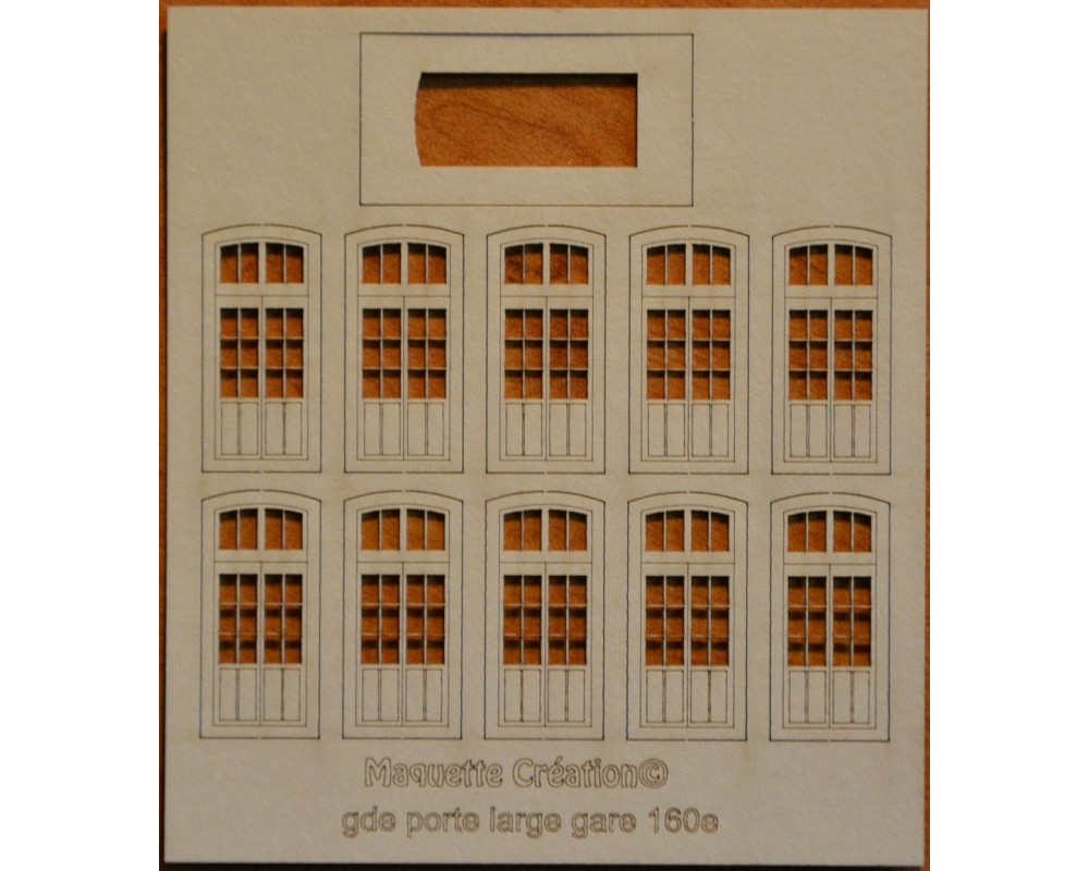 Grandes portes larges gare 160e Grandes portes larges gare 160e