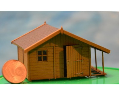 Hütte mit Blockhaus