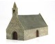 Pequeña capilla bretona a escala HO de piedra y tejado de pizarra  