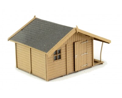 Hütte mit Blockhaus